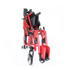 ein gefalteter Rollstuhl Jump beta BSA